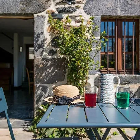 Grefeuille, Saint-chely D'aubrac Semesterbostad