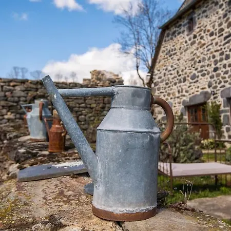 Grefeuille, Saint-chely D'aubrac Saint-Chély-dʼAubrac