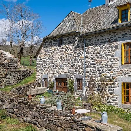 Grefeuille, Saint-chely D'aubrac Semesterbostad